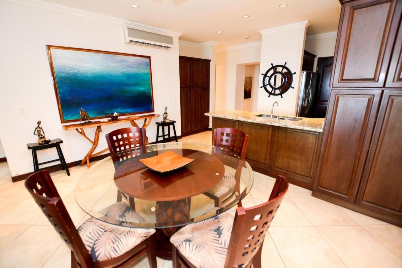 플라야 플라밍고 Exquisitely Decorated 5Th-Floor Aerie With Views Of Two Bays In Flamingo 빌라 외부 사진